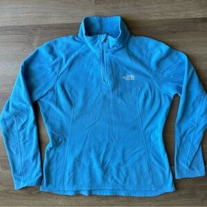 The North Face Women’s Sky Blue Quarter-Zip Fleece Pullover Baselayer